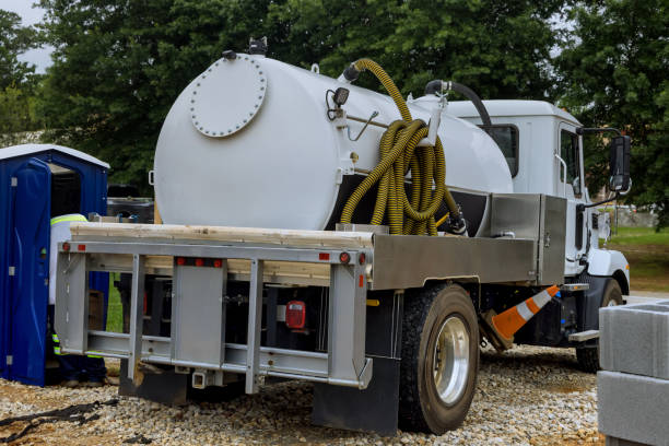 Best Portable toilet rental cost  in Fremont, IN